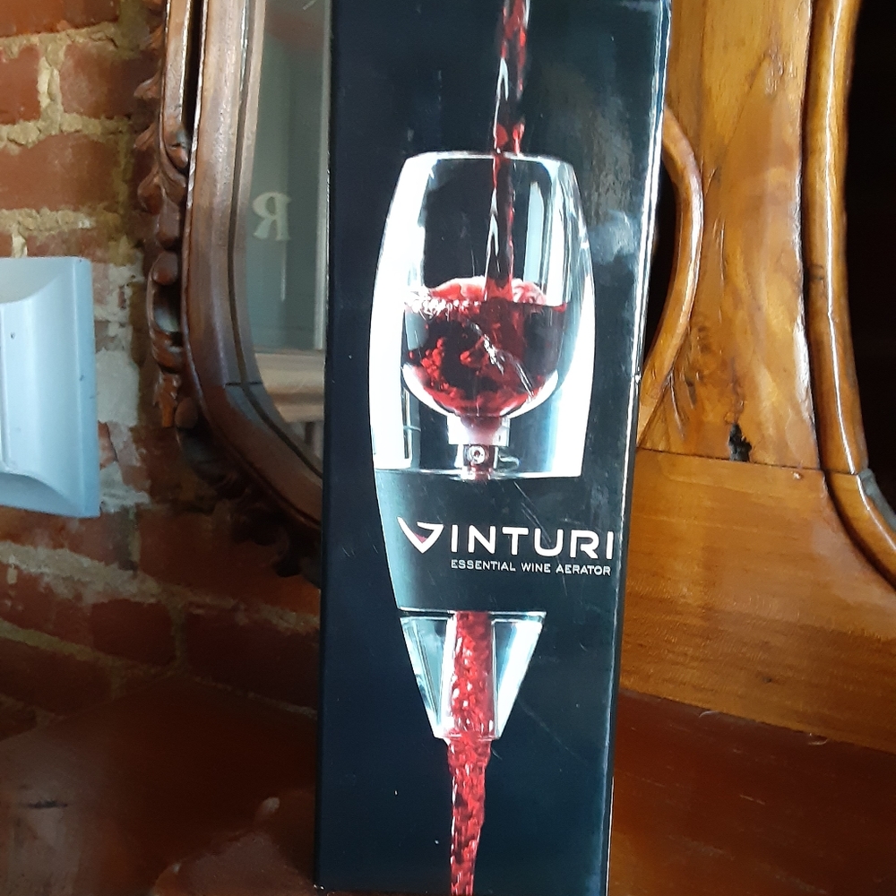 Wine Aerator - Williams ~ Sonoma